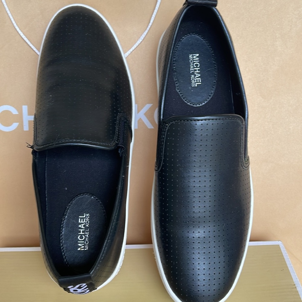 Michael Kors TEDDI SLIP ON NAPPA PU PERFORATED 4959TDFP4L NIB Platforms Sneakers - Picture 12 of 16